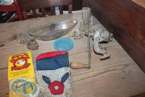 lot 3472 image: Vintge Food Grinder and More