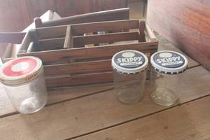 lot 3535 image: Vtg. Peanut Butter Jars in Wood Crate