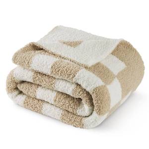 lot 1137 image: Bedsure GentleSoft Checkered Twin Blanket for Couch, Super Soft Cozy & Warm Knit Throw Blanket, Lightweight & Fluffy Plaid Blankets for Bedding, Sofa, Gifts for Women Men, Beige, 60x80 Inches