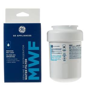 lot 8211 image: GE MWF�� Refrigerator Water Filter, Genuine Replacement Filter, Certified to Reduce Lead, Microplastics, PFOAPFOS, and 50 Other Impurities, Compatible with GE Appliances Brands, Pack of 1
