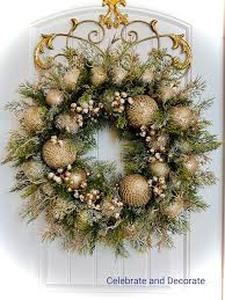 lot 11607 image: Rachel Zoe Gold Pearl Decorative Holiday Wreath