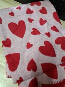lot 4242 image: Docofil Heart Pattern large blanket