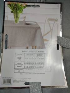lot 6137 image: Badgley Mischka Cotton Blend Tablecloth 60x104