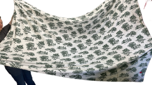lot 15199 image: Laura Ashley King Sized Blanket White and Green Townscape
