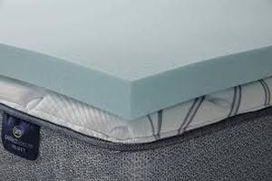 lot 7231 image: Serta Therma Gel 3-inch Queen Mattress Topper