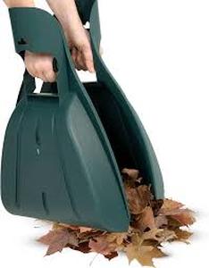 lot 13921 image: Pure Garden Leaf Scoop Hand Rakes (used)
