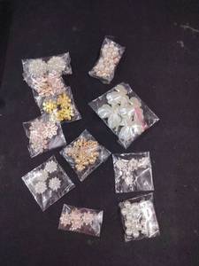 lot 6176 image: Mixed Pearl and Metal Flower Embellishments Bundle