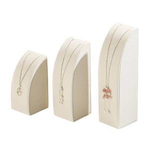lot 6184 image: Justsoso 3PcsSet Necklace Holder Organizer Velvet Jewelry Display Stand For Selling Pandent Chain Necklace Rack for Show (Beige Velvet)