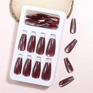 lot 4264 image: Press-On Artificial Nails Kit