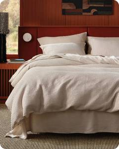 lot 12286 image: Bedsure Cotton Duvet Cover Set - 100% Cotton Waffle Weave Linen Duvet Cover Oversized King Size, GentleSoft�� and Breathable Bedding Set for All Season, 3 Pieces, 120x98