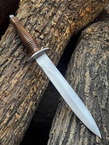 lot 14165 image: Handcraft Goods Handmade D2 steel Dagger knife,Handmade Fixed Blade Fox Knives Double Edge Sharp Knifes,ideal for Hunting,Camping,Boot knfe