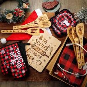 lot 8294 image: Christmas Holiday Kitchen Utensils Set