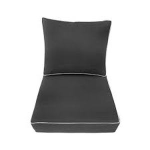 lot 13184 image: Nautica IndoorOutdoor Deep Seat Cushion Set