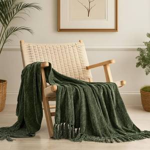 lot 1421 image: EverGrace Soft Chenille Throw Blanket for Couch, Cozy Plush Fuzzy Decorative Chenille Knit Throw Blanket with Tassels, Lightweight Blanket and Throws for Bed Sofa Gift Home Decor, Olive Green 50x60