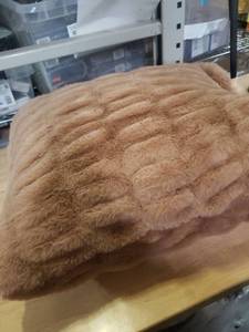 lot 11794 image: Plush Faux Fur Pillow