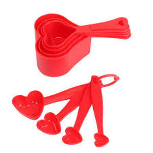 lot 14314 image: Red Heart Shaped Measuring Cup