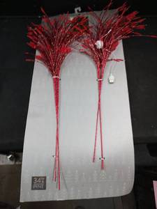 lot 5676 image: Red Fiber Optic Pine Tree Display