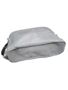 lot 6296 image: Gray Nylon Zipper Pencil Case