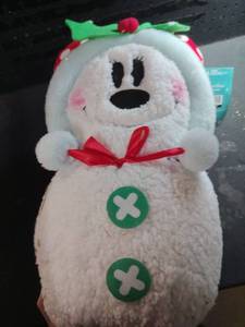 lot 7528 image: Target Holiday Minnie Mouse Greeter