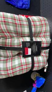 lot 10337 image: Holiday Plaid Decorative Pillow