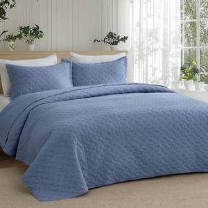 lot 13362 image: Bedsure Quilts Queen Size - Lightweight Bedspreads Queen Size with Basket Weave Pattern, Soft Quilt Bedding Set, Mineral Blue Comforter Set Coverlet for All Seasons with 2 Pillow Shams (90 x 96)