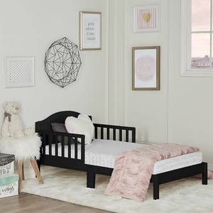 lot 15295 image: Dream On Me Sydney Toddler bed
