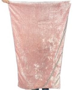 lot 16091 image: Pink Crushed Velvet Fabric king size