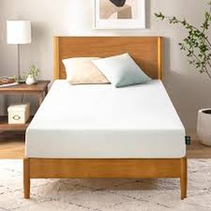 lot 7550 image: Zinus 6-inch Memory Foam Mattress