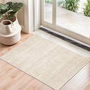 lot 9950 image: A 2pk of Beige Rugs 36 x 24 in