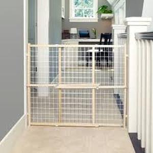 lot 13417 image: Norfleet Extra Wide Wire Mesh Gate