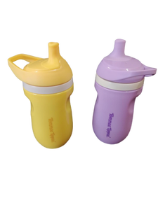 lot 6495 image: Tommee Tippee Sippy Cups Set approximately 12 oz