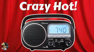 lot 1512 image: Audiocrazy Digital AMFM Clock Radio AC-DP2409