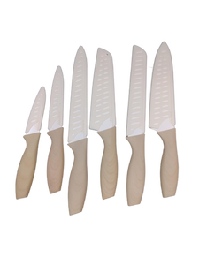 lot 5837 image: Amazon Basics 12-Piece Kitchen Knife Set