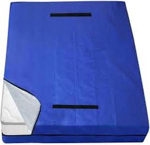 lot 11194 image: Cold Wind Heavy Duty Waterproof Mattress Bag