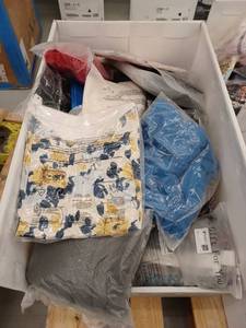 lot 25216 image: Lot Of Miscellaneous Clothing, 40 Pieces