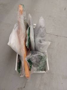 lot 25229 image: Lot Of Miscellaneous Items