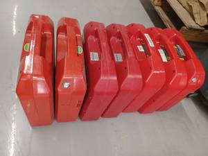 lot 25010 image: Lot Of 7 Spiderway Pallet Jack Batteries