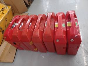 lot 25011 image: Lot Of 7 Spiderway Pallet Jack Batteries