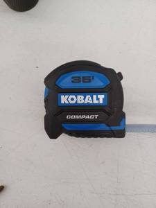 lot 24687 image: Kobalt 35 Compact Measuring Tape