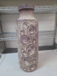 lot 3 image: Ceramic Floor Vase with Spiral Design