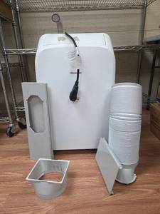 Hisense 6500 BTU Portable Air Conditioner AP10CR2W