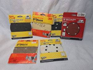 lot 29 image: Power Sanding Discs Lot - 3M and Gator Grit