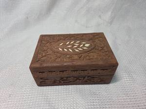 lot 40 image: Hand Carved Wooden Box with Vintage Matches