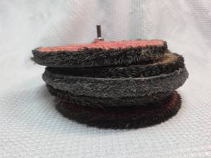 lot 92 image: Industrial Buffing Wheel Set with Pink Backing