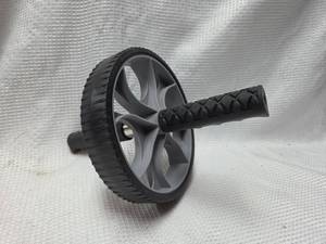 lot 164 image: Ab Wheel Exercise Roller