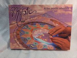 lot 184 image: The Mystic Heart Board Game 1995