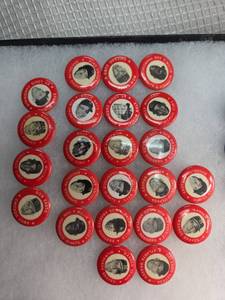 lot 188 image: RED 1950s MLB Player Pin Collection