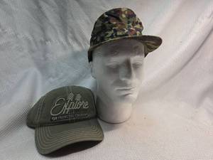 lot 201 image: 2 Caps