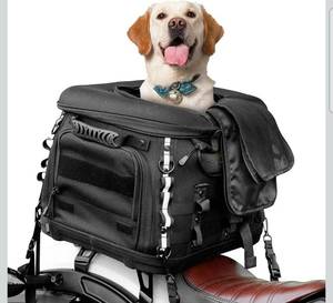 lot 17431 image: Goldfire Motorcycle DogCat Carrier, Portable Pet Carrier Voyagers Dog Carrier Crate for Street Glide Road King with Luggage Rack or Sissy Bar UTV ATV Touring Trike Models(Black) - Retail $199