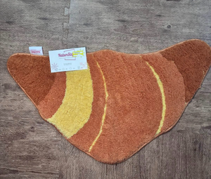 lot 42050 image: Croissant Non-Skid Floor Mat